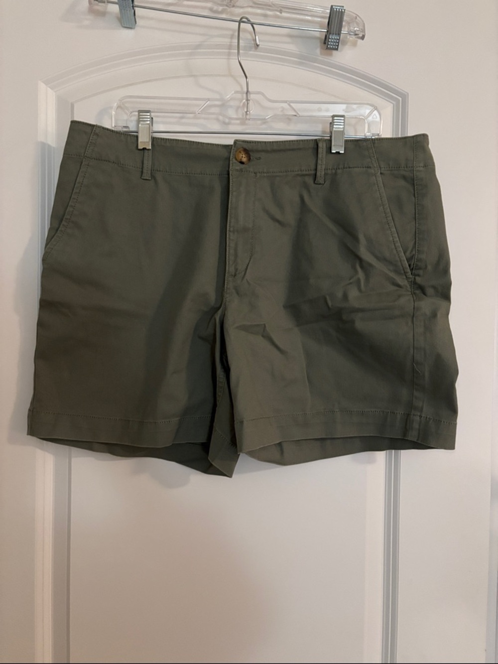 Women’s Classic Olive Shorts